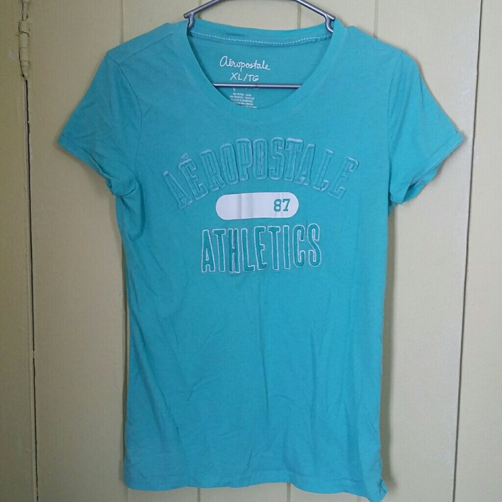 EUC Aeropostale mint green short sleeve shirt